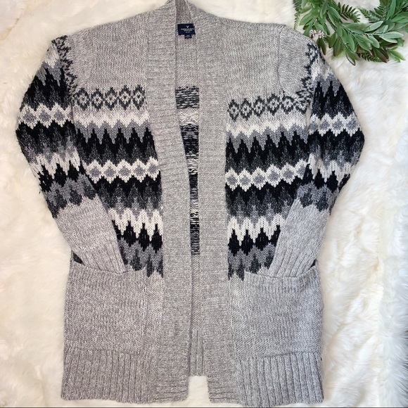 American Eagle Outfitters Sweaters - American Eagle Outfitters | Knit Cardigan